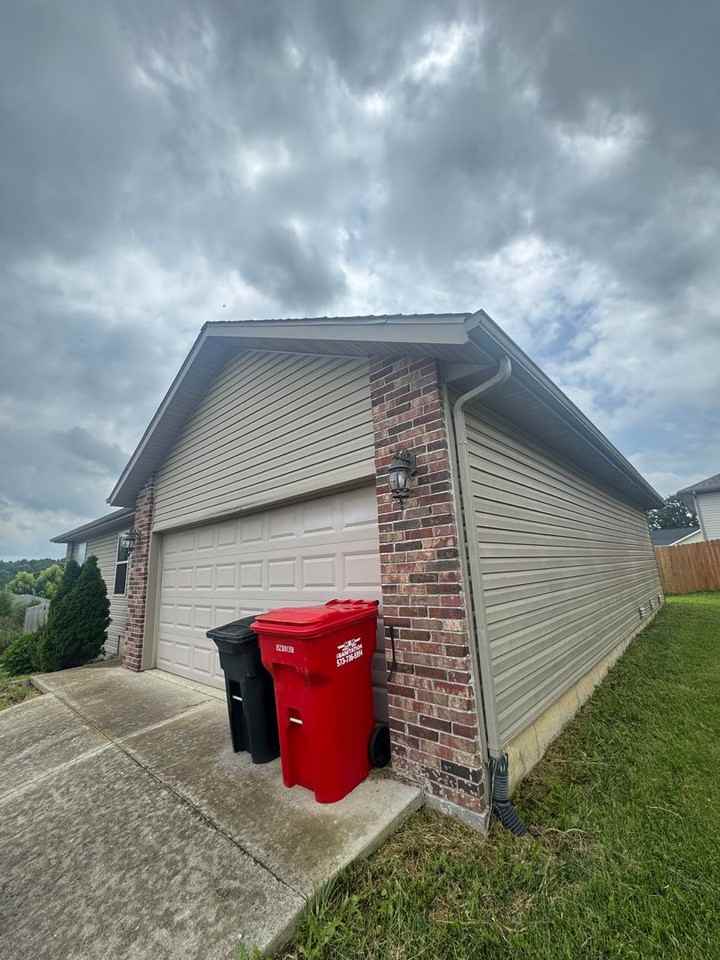 16258 Hailey Ln - Photo 4 of 4