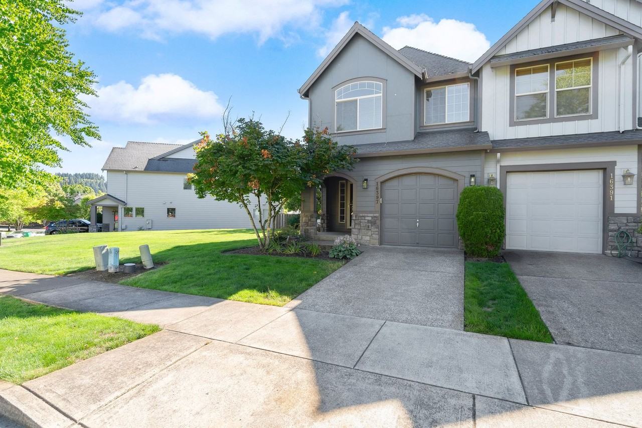 16397 Se Pyrite St - Photo 2 of 20
