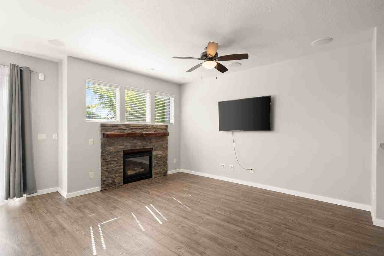 16397 Se Pyrite St - Photo 7 of 20