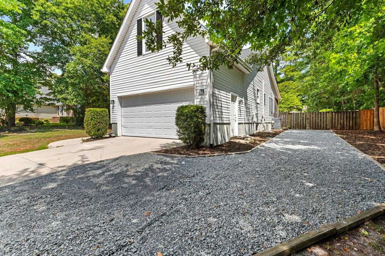10176 Stoney Brook Ct Se - Photo 2 of 23