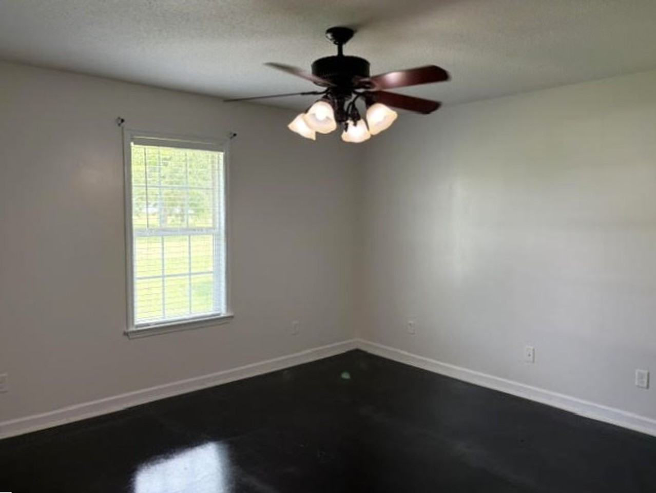 37 Oscar Carter Ln - Photo 2 of 19