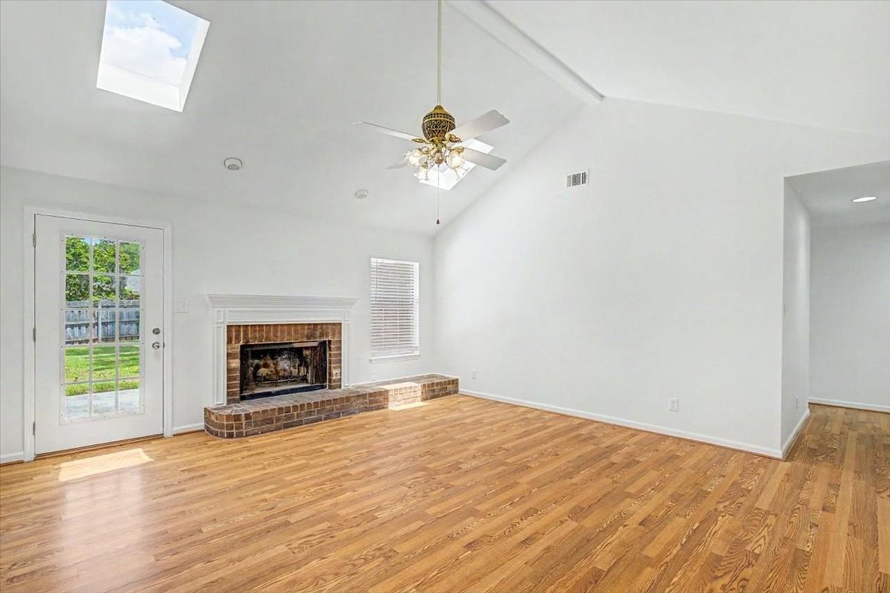 85 S Oak Rd - Photo 4 of 31
