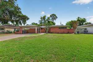 featured image of 1911 Bermuda St