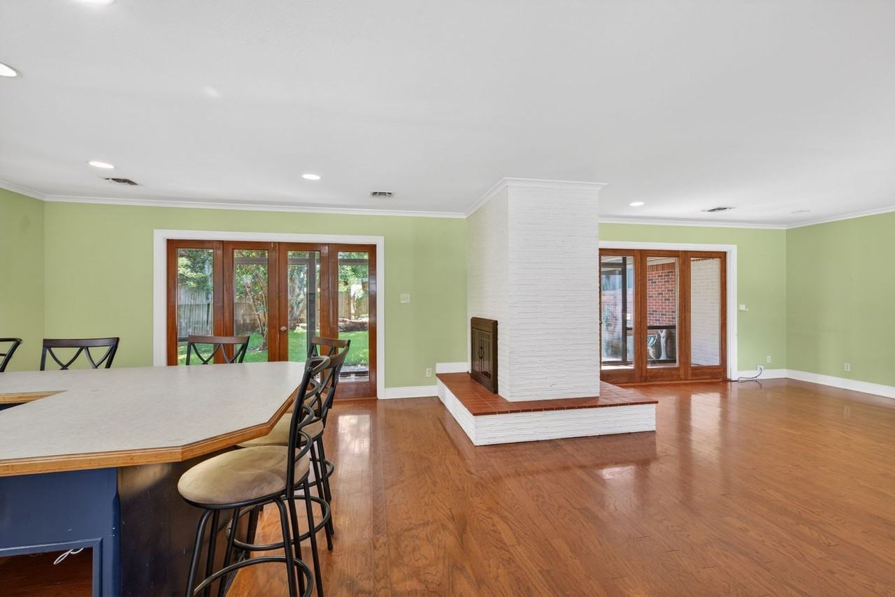 1911 Bermuda St - Photo 6 of 28