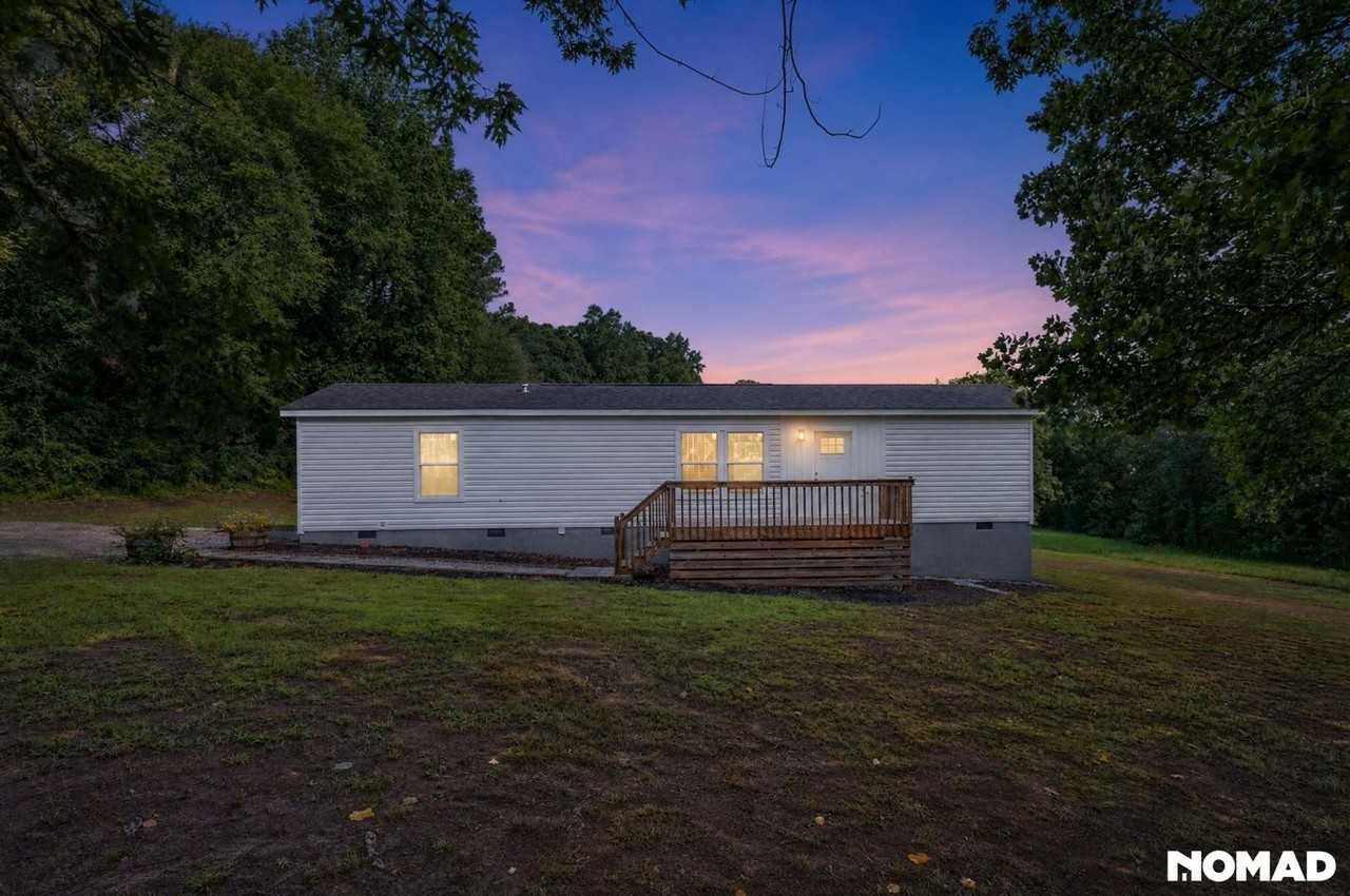 1431 W Ridgeway Rd - Photo 3 of 33