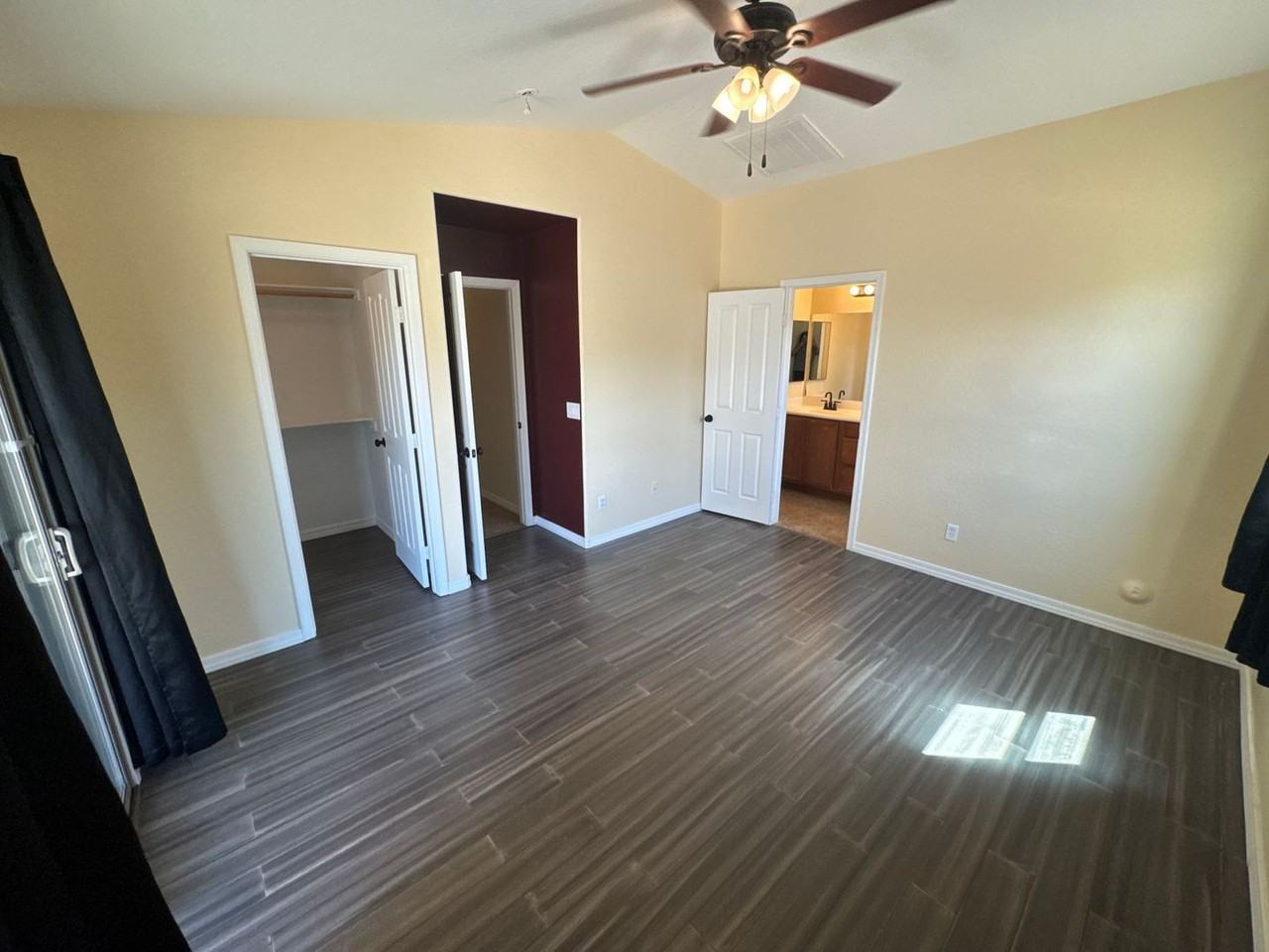 7371 W Alicia Dr - Photo 6 of 13