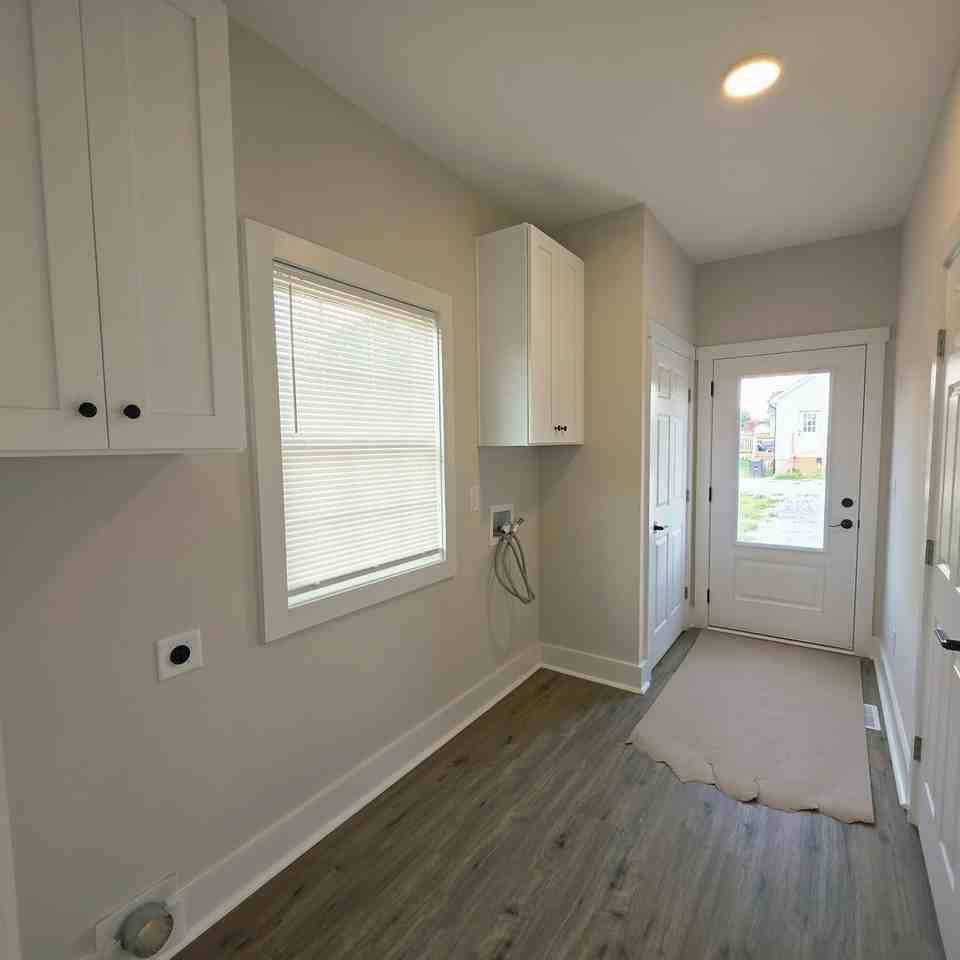 118 Wetmore Rd - Photo 7 of 18