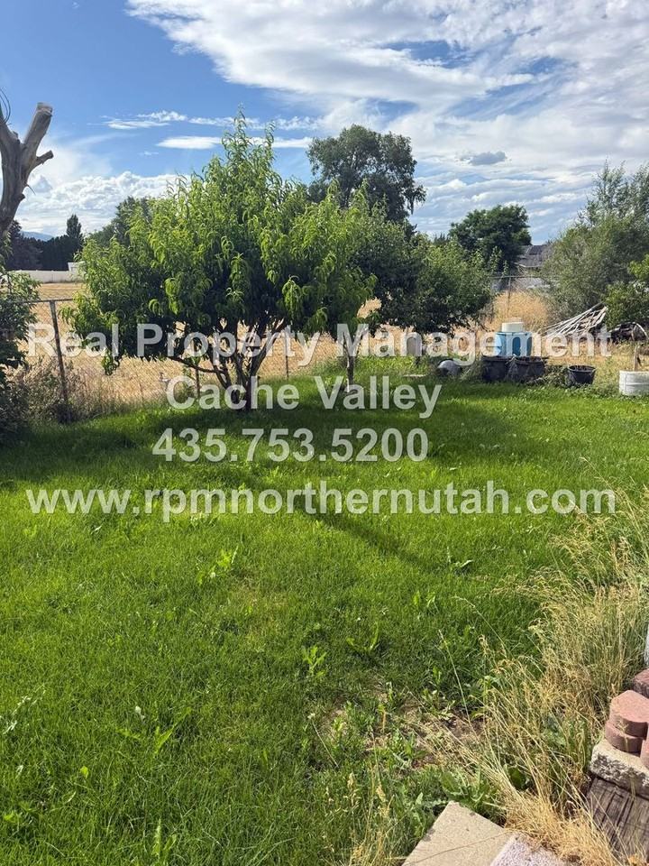 357 N 200 W - Photo 7 of 21