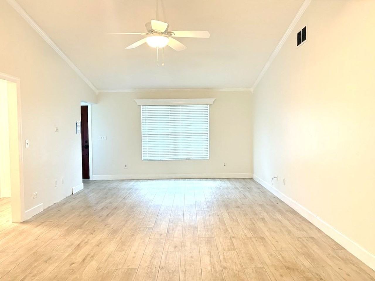 2 Brook Station Dr - Photo 2 of 24