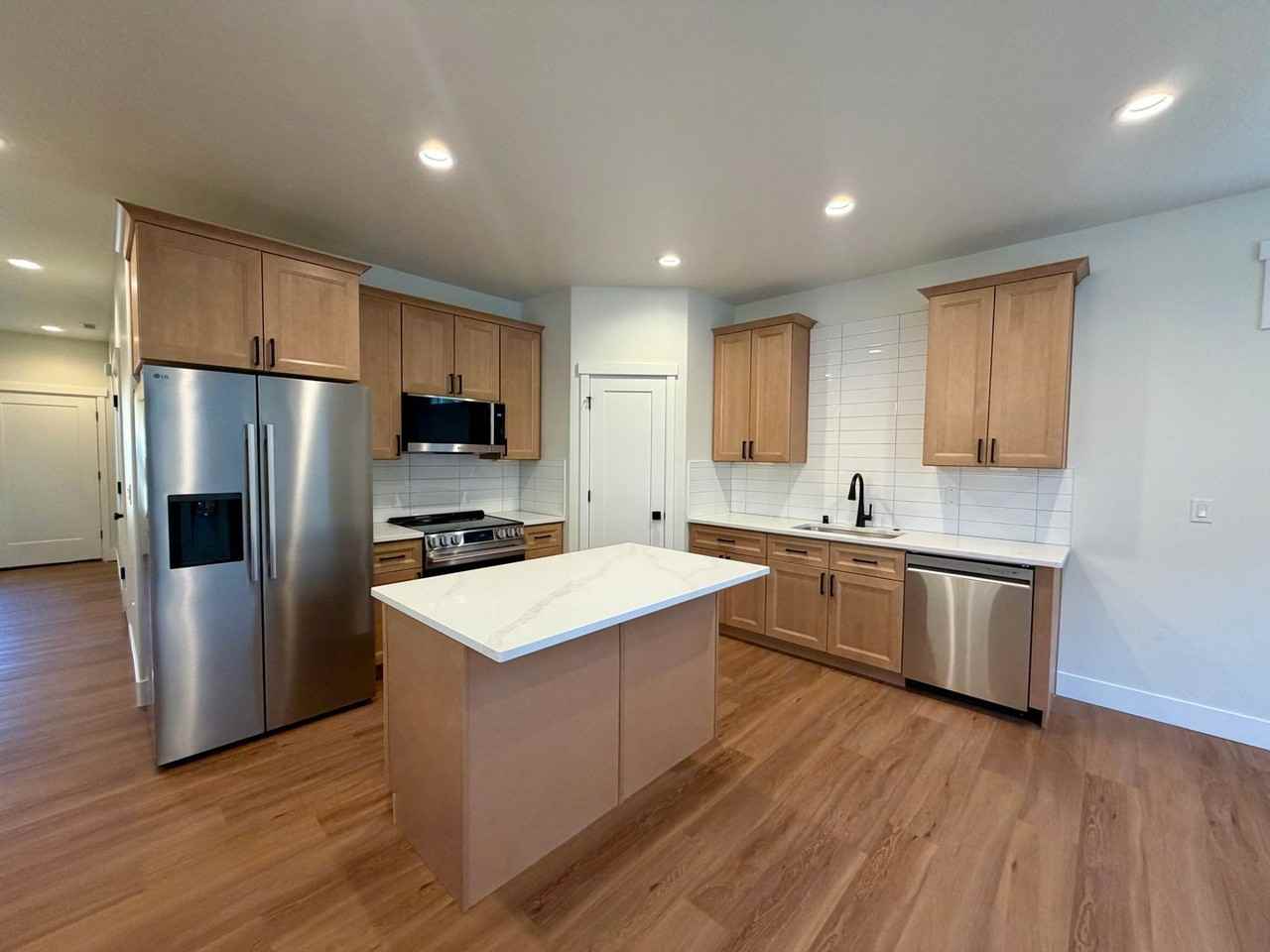 5857 W 40th Ct - Photo 5 of 22
