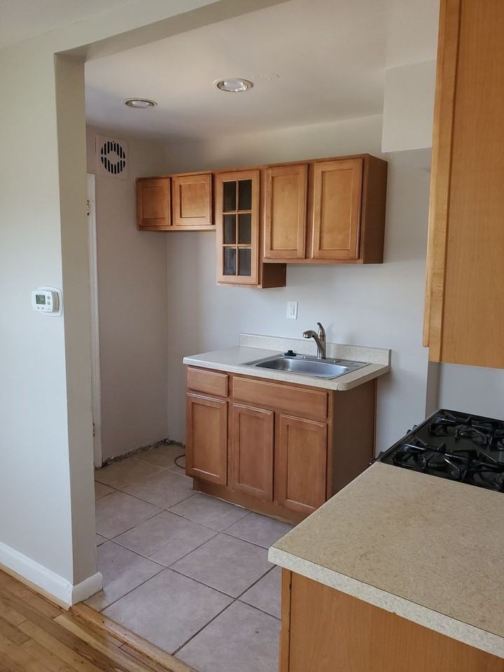 524 Duncan Ave - Photo 5 of 26