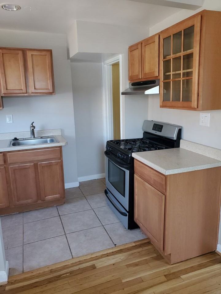524 Duncan Ave - Photo 6 of 26