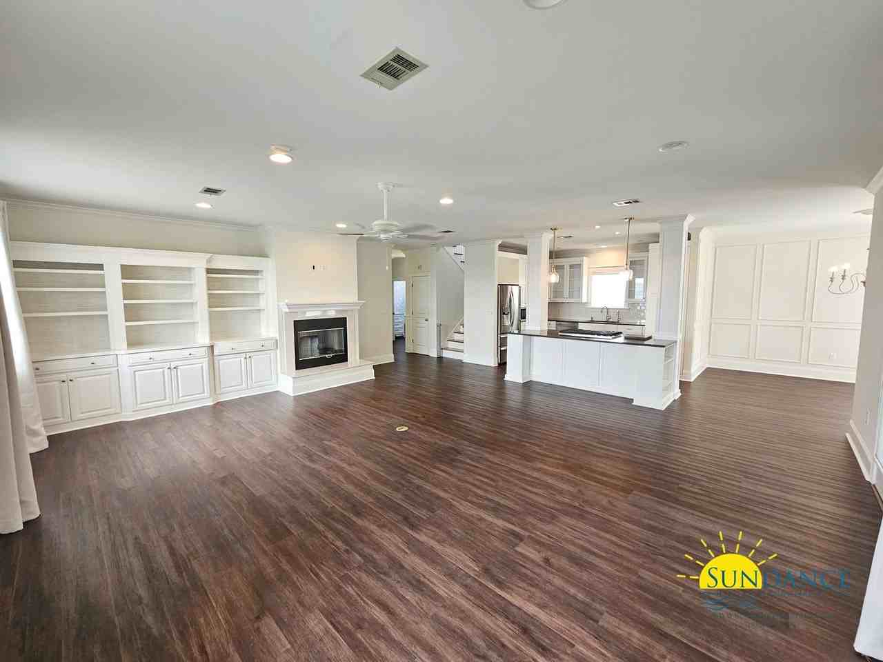 360 Tradewinds Dr - Photo 5 of 46