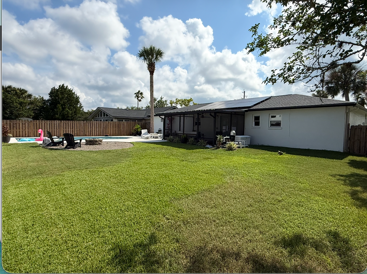 4105 Seabreeze Dr - Photo 3 of 8