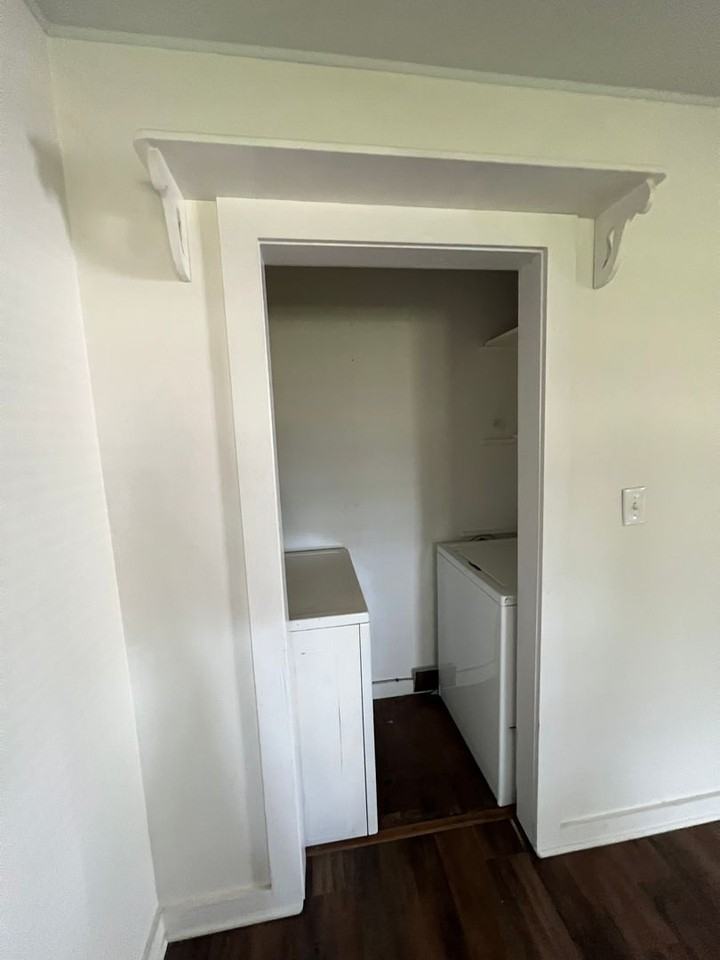 1114 Mimosa Dr - Photo 5 of 11
