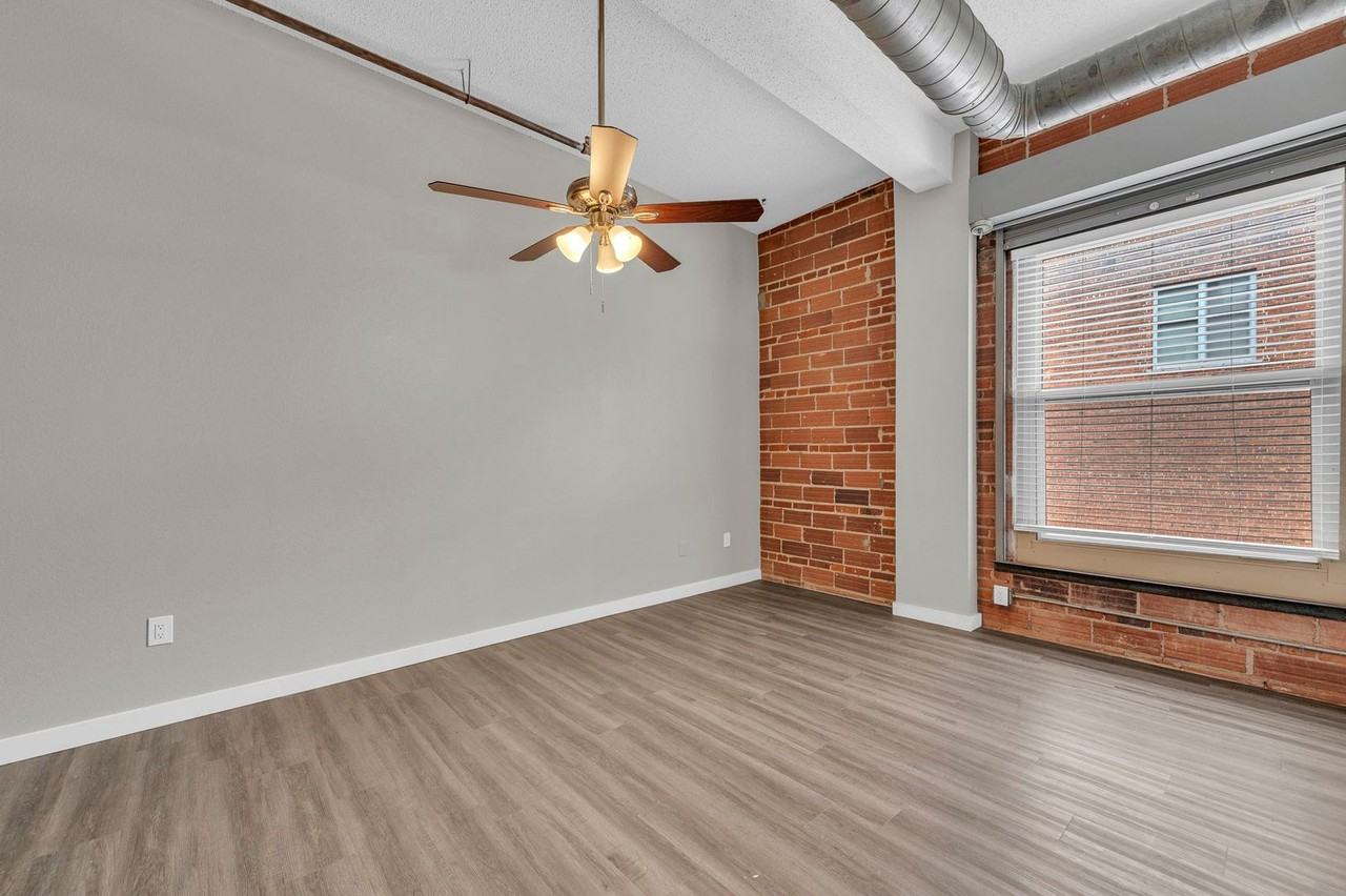 Jewell Lofts - Photo 6 of 14