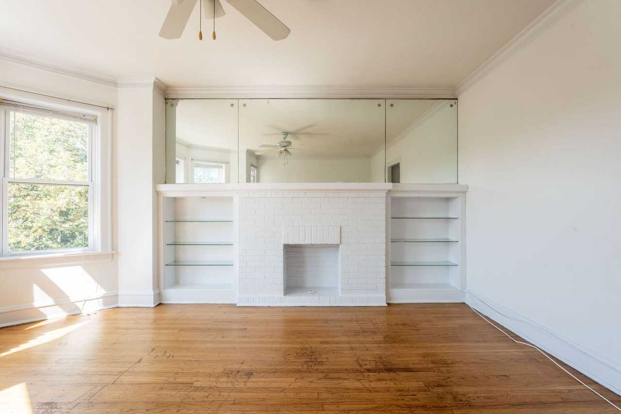 4329 N Francisco Ave #3 - Photo 4 of 14