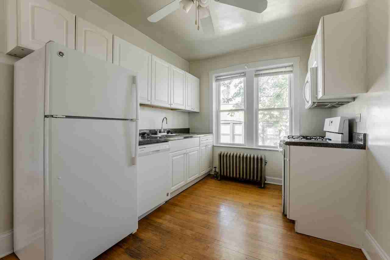 4329 N Francisco Ave #3 - Photo 6 of 14