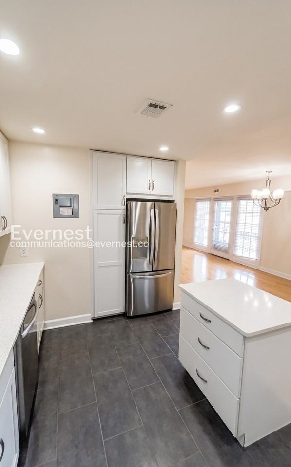 12709 Gordon Blvd #70 - Photo 3 of 26