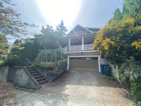 4739 Latona Ave Ne - Photo 1 of 1