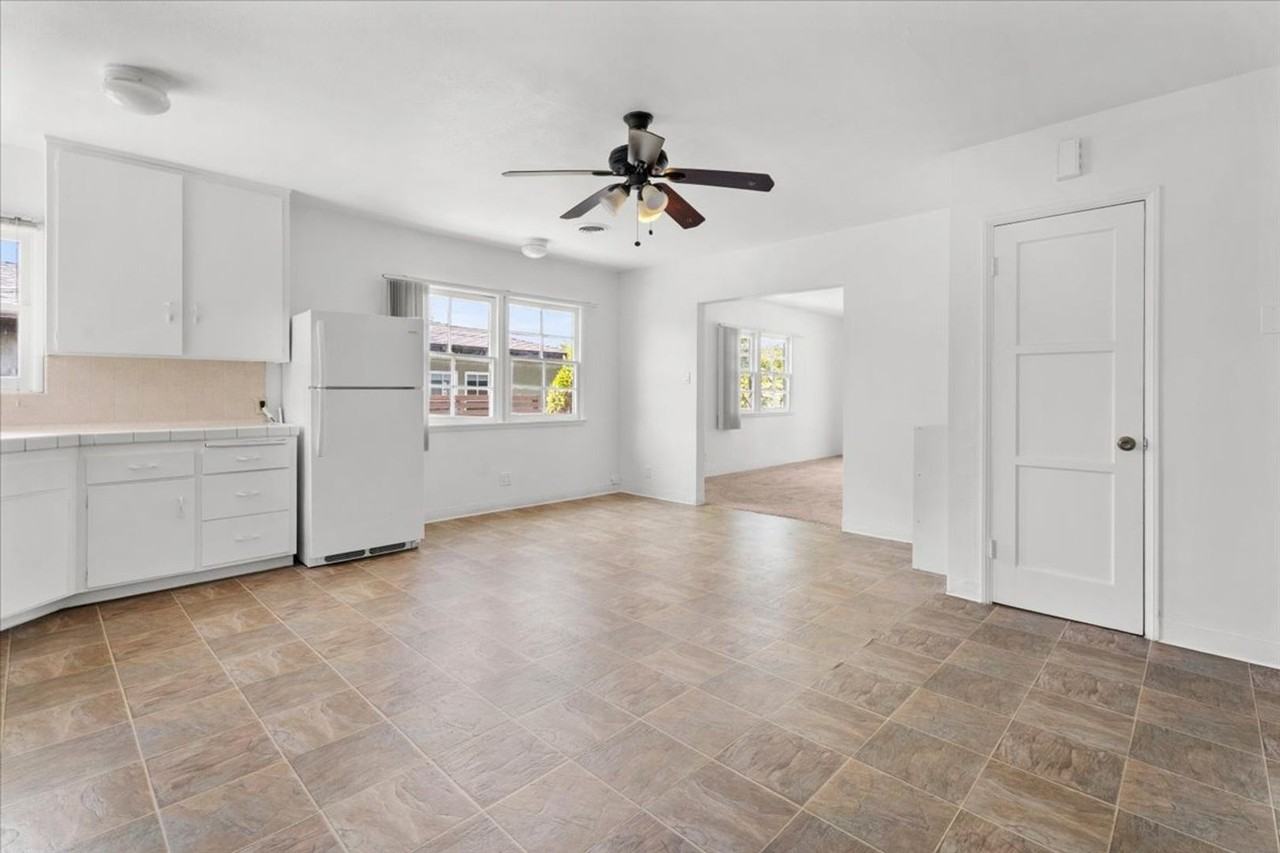 8020 Cowan Ave - Photo 5 of 16