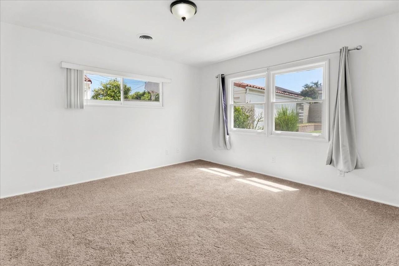 8020 Cowan Ave - Photo 6 of 16