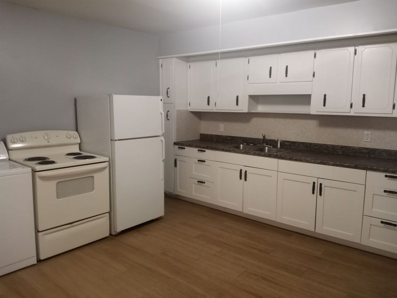 2909 S 5th St - Photo 4 of 7