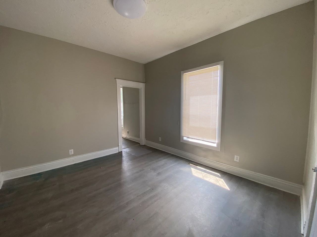 1238 Oleanda Ave - Photo 6 of 11