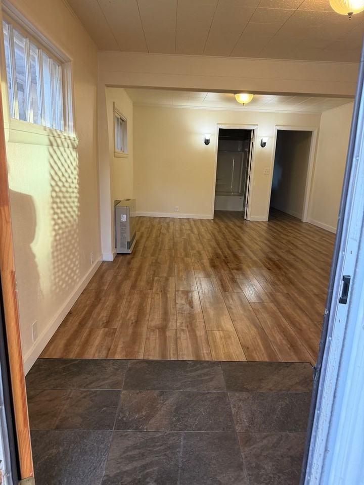 1941 Phillips Ave - Photo 3 of 12