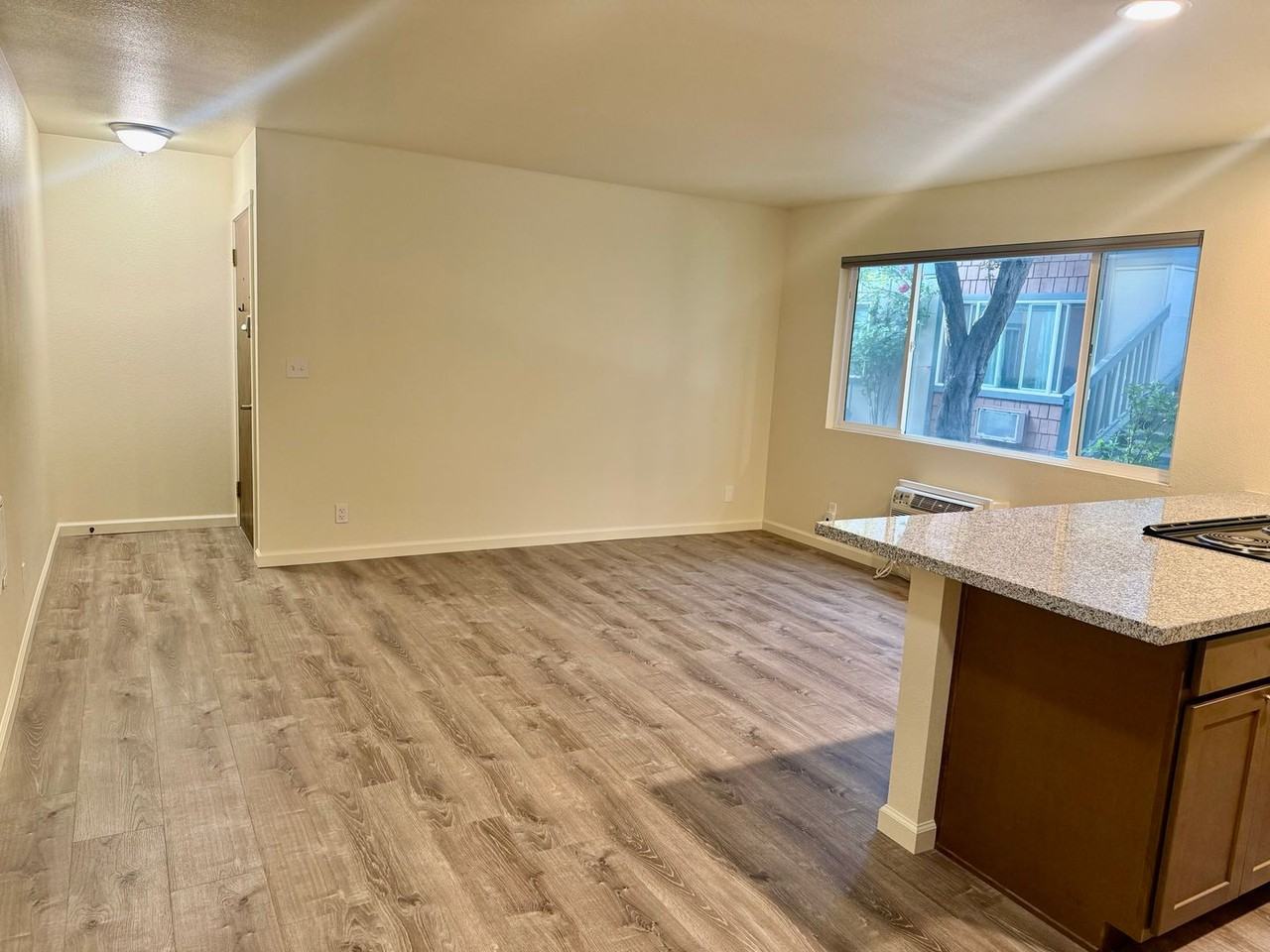 Fowler Apartments - Photo 3 of 14
