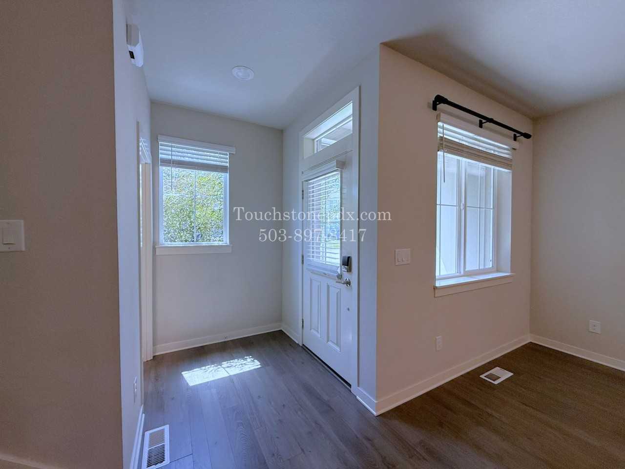6527 Se Genrosa St - Photo 4 of 38