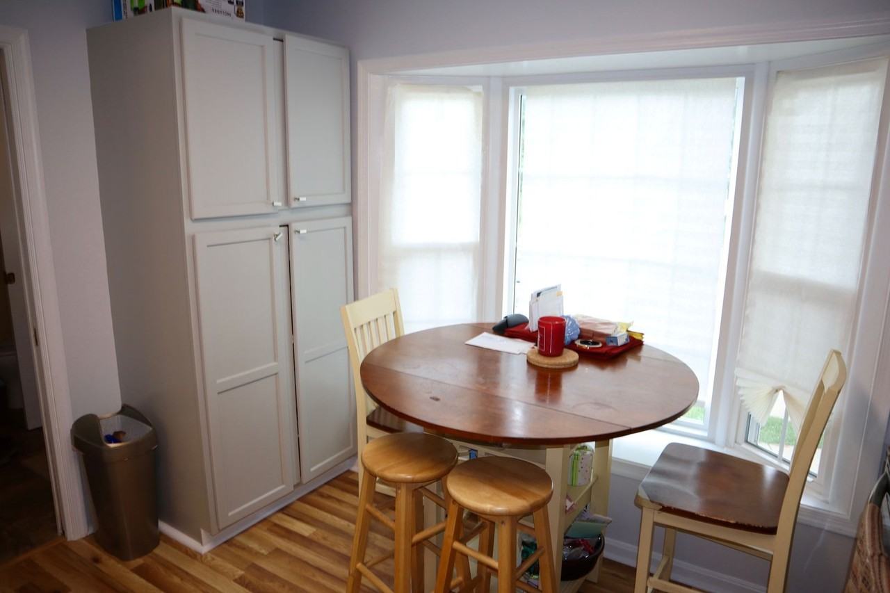 10951 Amherst Ave - Photo 7 of 37