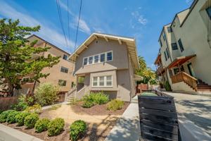 featured image of 2209 Cedar St