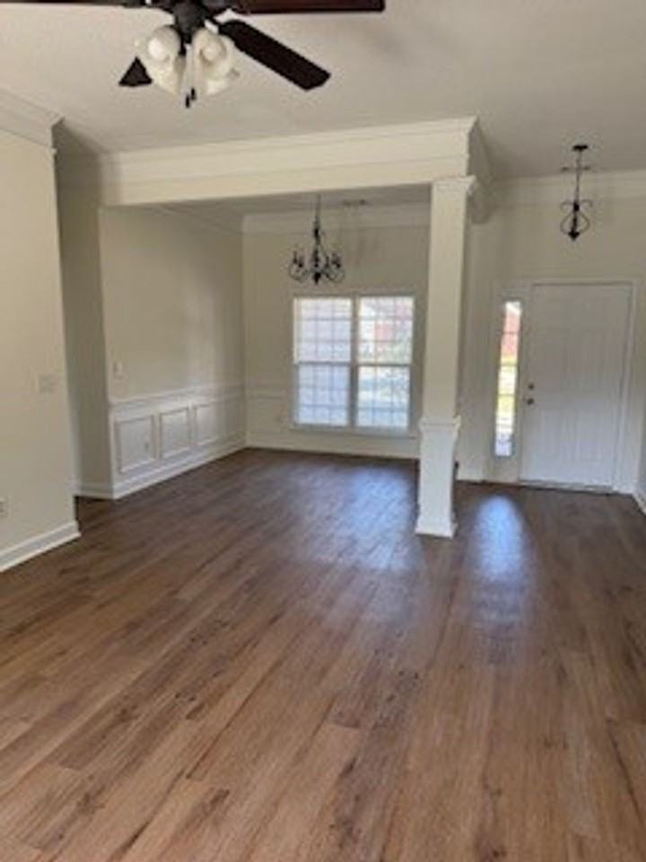 534 Cobblestone Cir - Photo 3 of 17