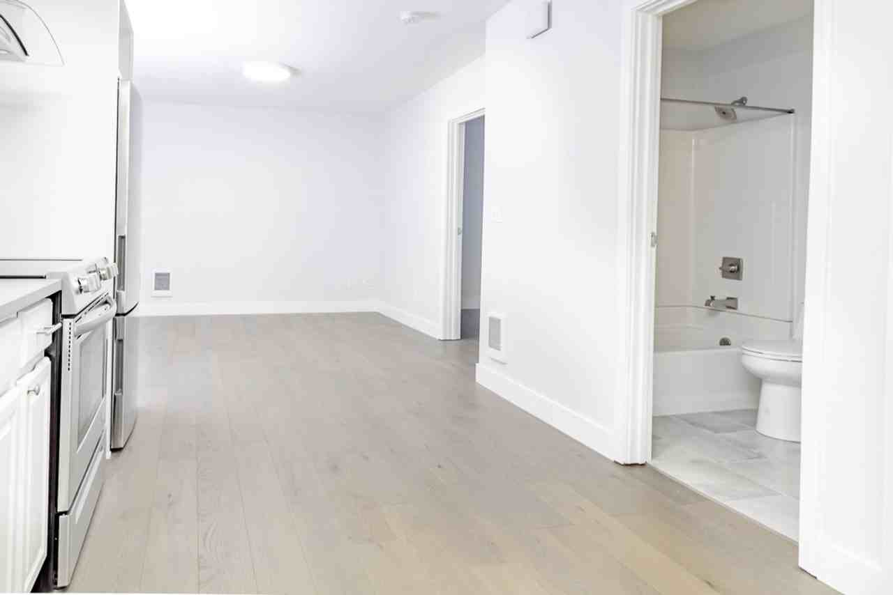1550 17th Ave S - Photo 7 of 7