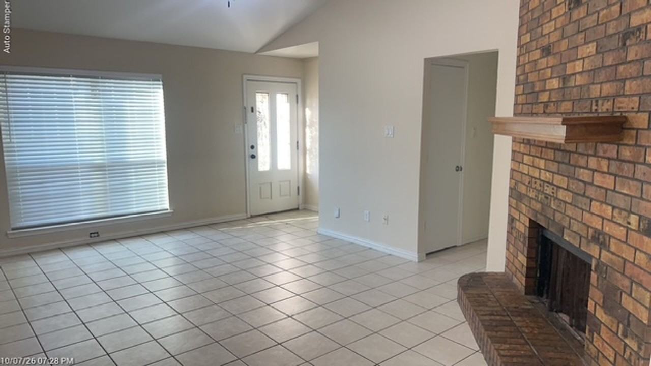3612 Westgrove Dr - Photo 4 of 50