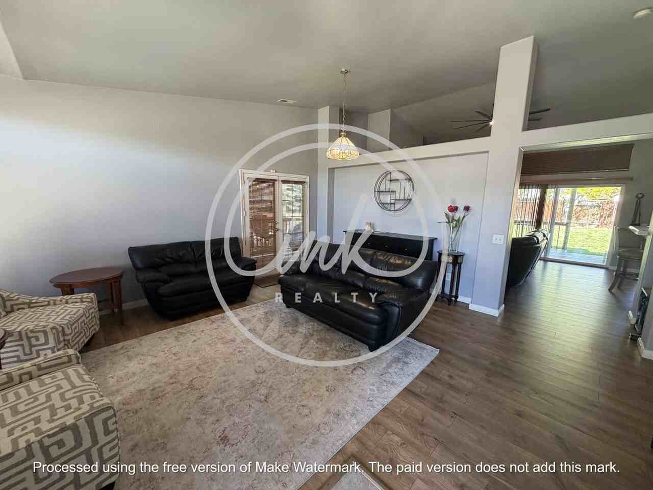 3570 Overlook Ct - Photo 2 of 28