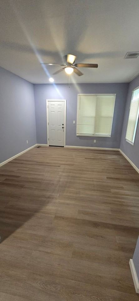 313 S Courtland St - Photo 3 of 11