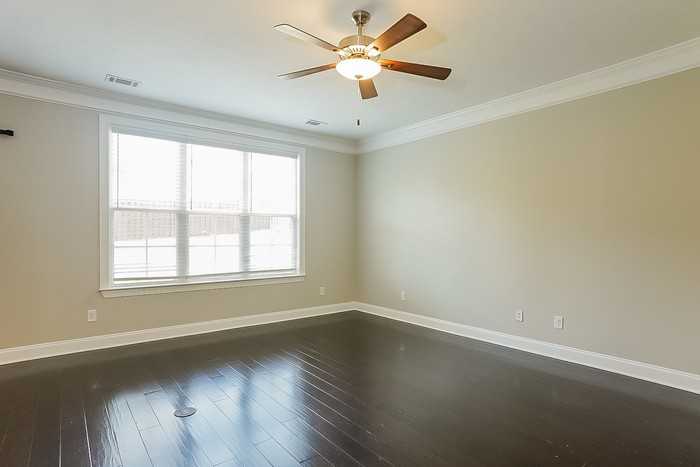568 Bunchgrass St - Photo 2 of 10