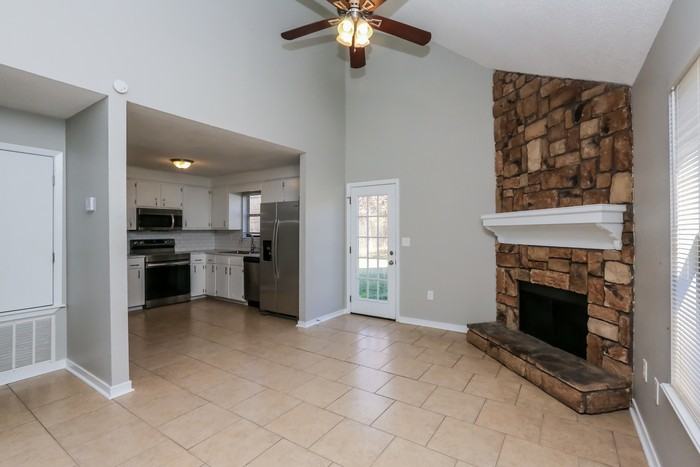 507 Twin Pine Cv - Photo 5 of 14