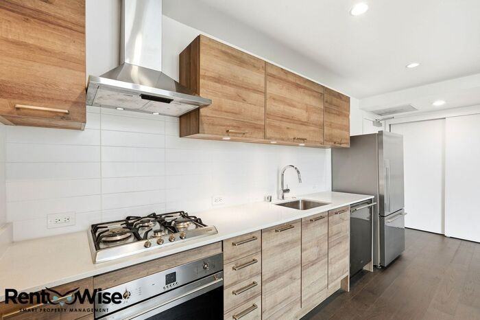 1075 Market St #808 - Photo 5 of 30
