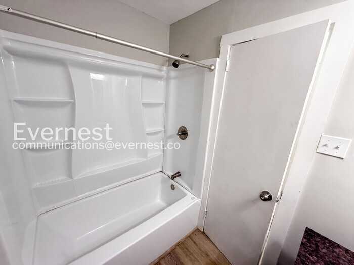 1645 18th Way Sw - Photo 7 of 25