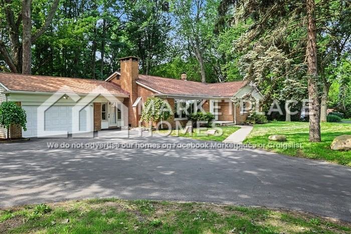 1220 E Square Lake Rd - Photo 2 of 29