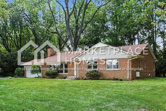 1220 E Square Lake Rd - Photo 3 of 29