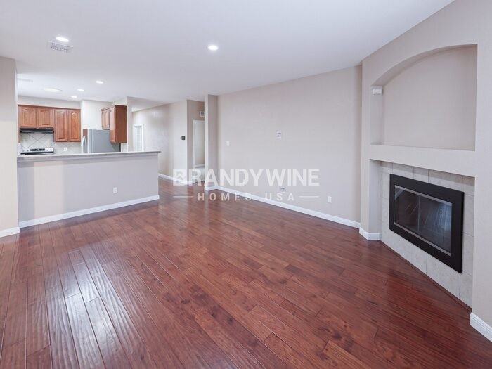1116 Roundhouse Dr - Photo 5 of 26