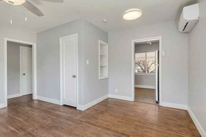 1161 Glenrose Cir #1163 - Photo 6 of 16