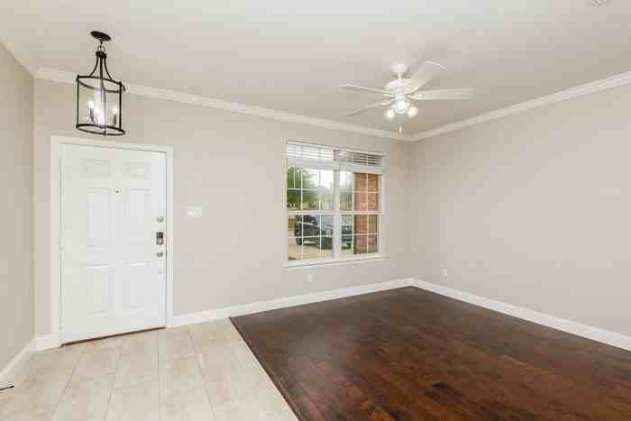 1658 Stetson Dr - Photo 6 of 22