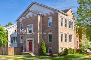 featured image of 5121 Winding Woods Dr