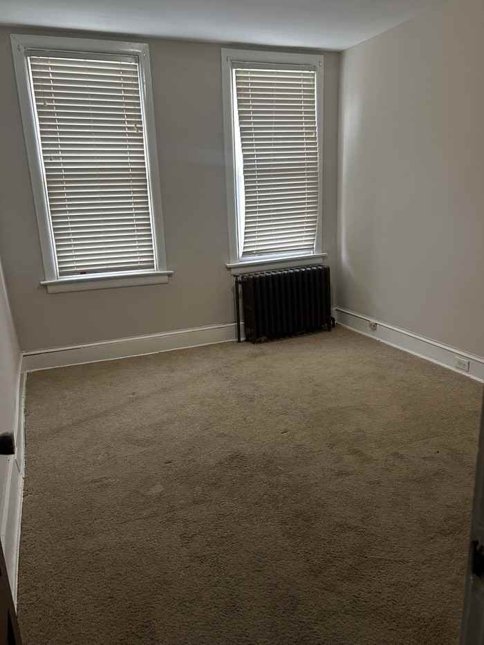 2799 Parkwood Ave - Photo 4 of 5