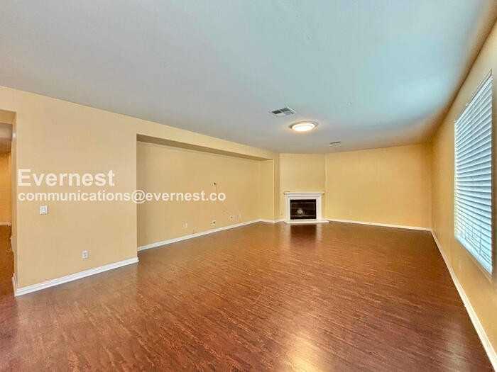 40495 Charleston St - Photo 7 of 44